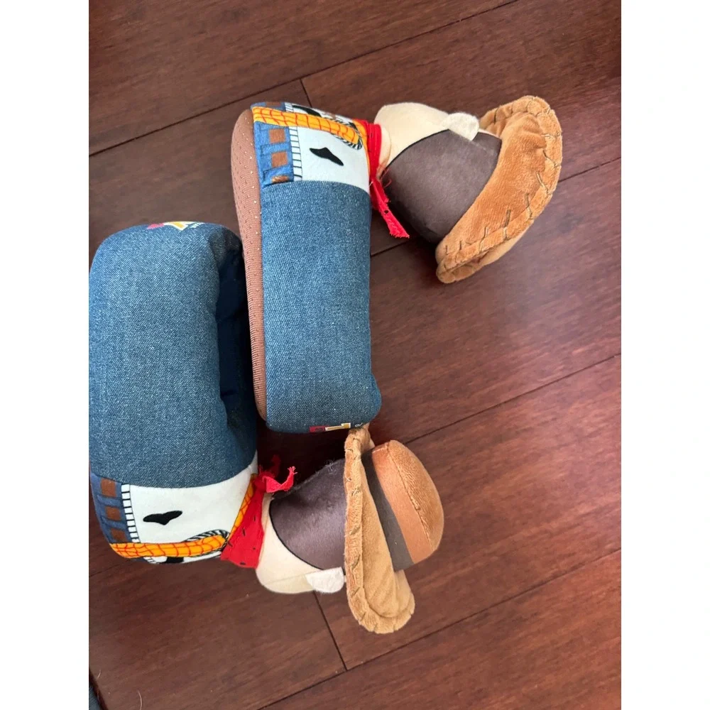 Disney Pixar Toy Story Woody Plush Character Slippers Toddler Size 9/10 Cowboy